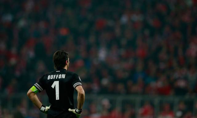 完胜!布冯领军呆梨复仇斗牛士