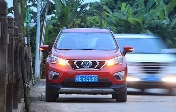 艾瑞泽5plus与轩逸真实油耗,艾瑞泽5和朗逸哪个油耗高