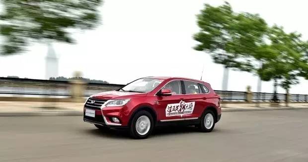 艾瑞泽5plus与轩逸真实油耗,艾瑞泽5和朗逸哪个油耗高