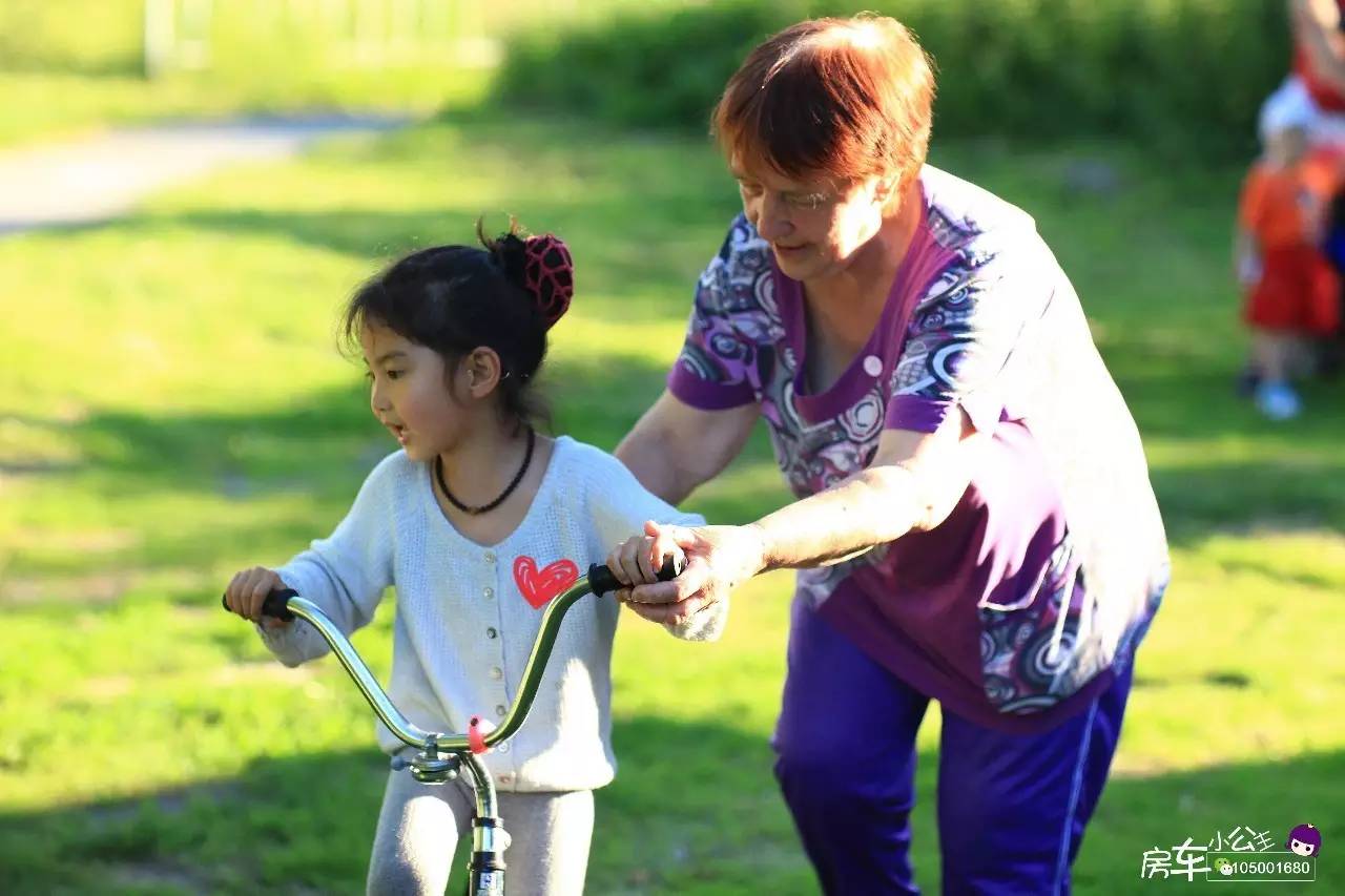 房车小公主环球旅行日记,房车小公主的环球旅行