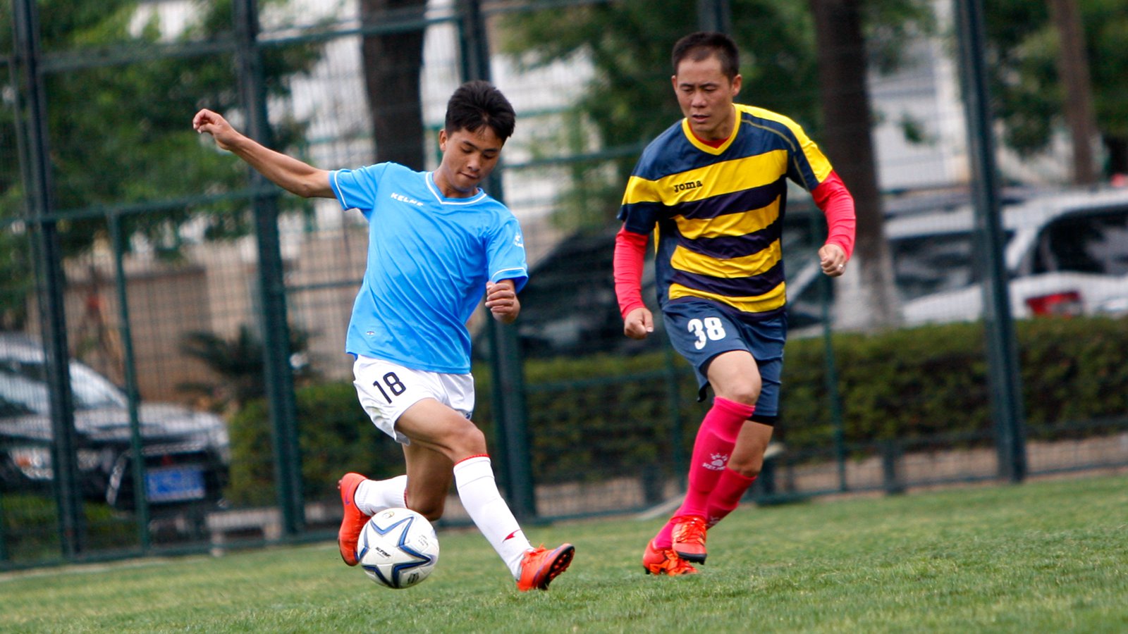 拿生活费转三次车参赛，擂台赛新来的学生军好励志