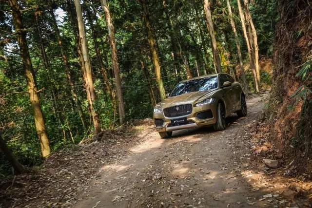 新款捷豹f-pace顶配试驾,捷豹f-pace试驾第一视角