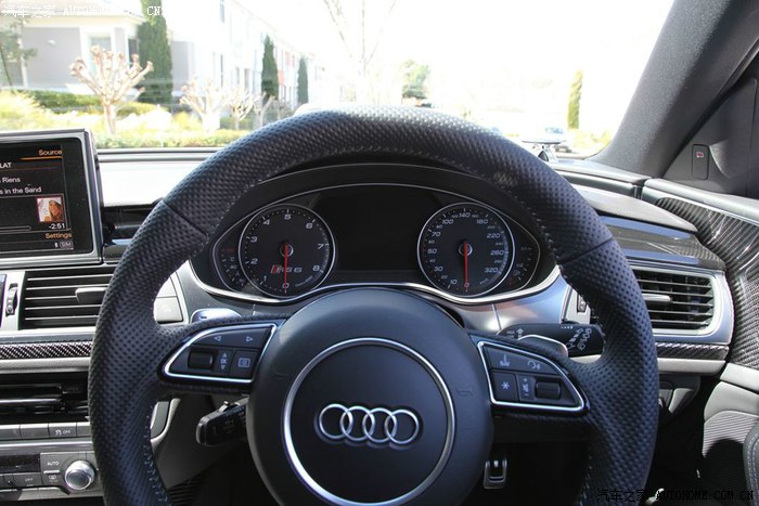 出售2021款奥迪rs6,2021款奥迪rs6到店提车