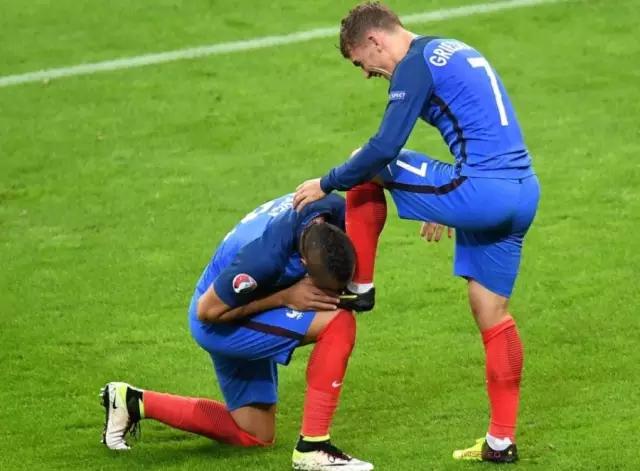 高卢雄鸡比赛视频,高卢雄鸡欧洲比赛视频