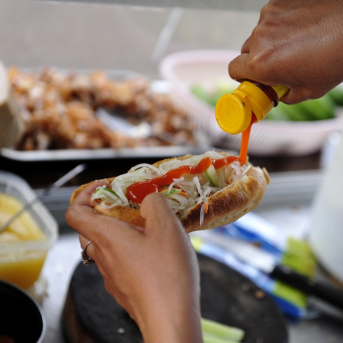 柬埔寨浙江台州小吃 (柬埔寨街边小吃摊位)