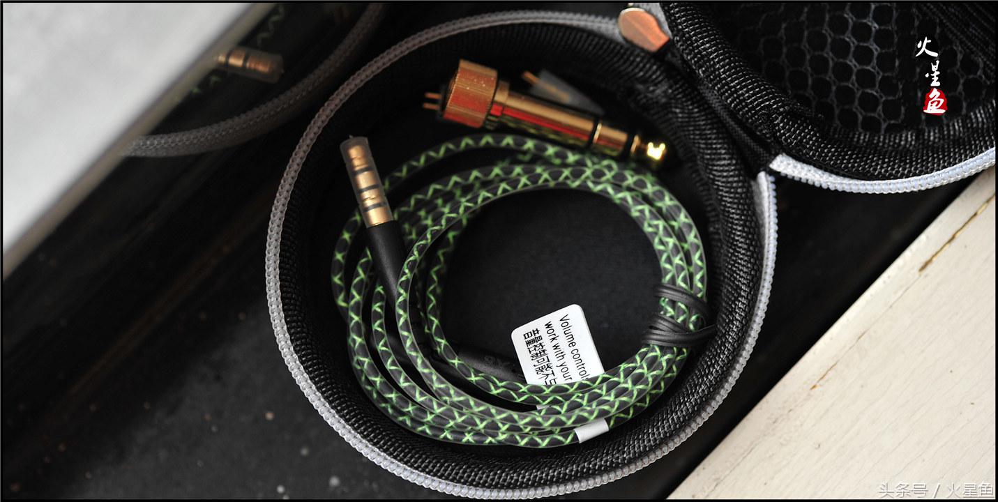 蓝牙耳机耳塞100元以下推荐,入耳式耳塞一万多块钱