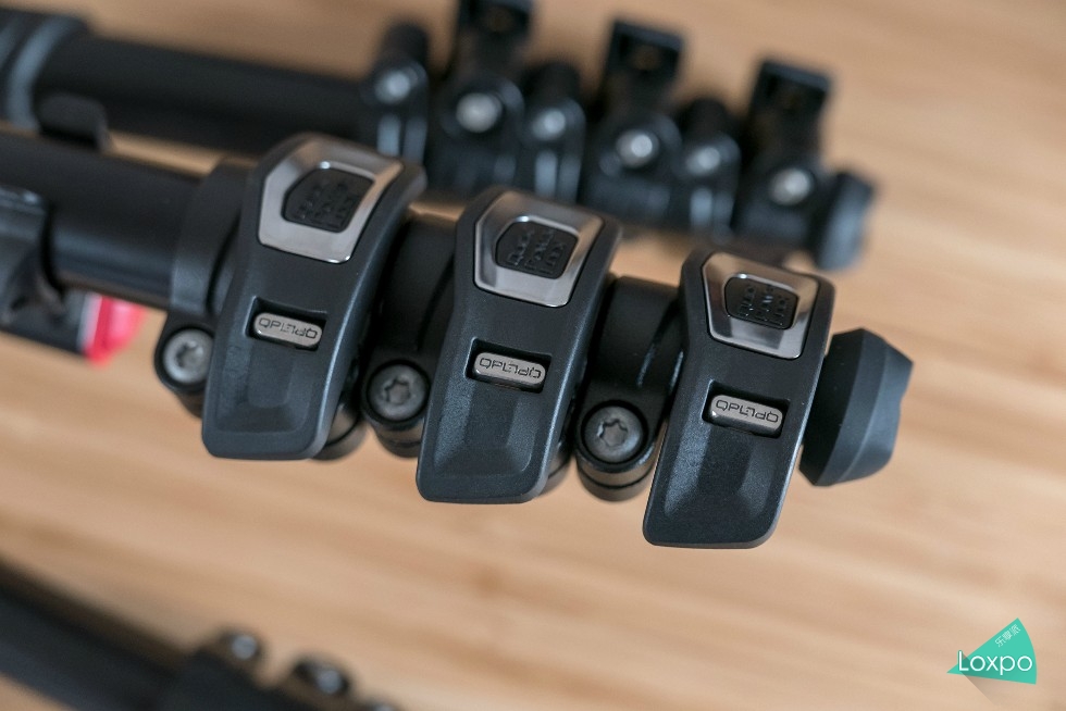 曼富图190三脚架使用视频,曼富图mk190