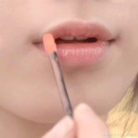 想学郑爽刘诗诗打造小清新？你还缺一支少女色口红！