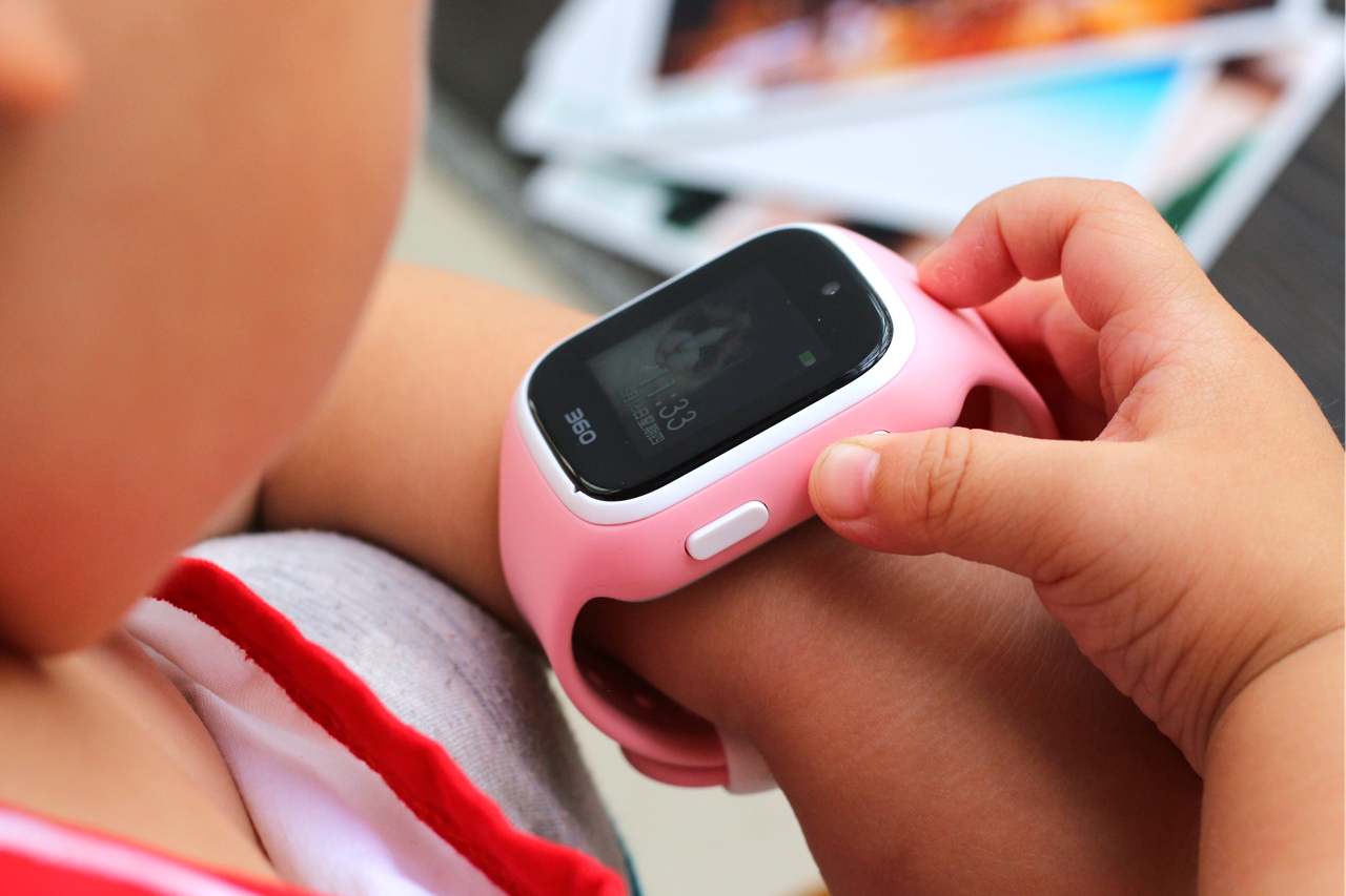 360手表儿童测评,360儿童手表和小米儿童手表哪个好