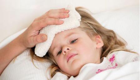 宝宝抽搐原因及治疗方法,婴儿抽搐一般由什么原因引起的