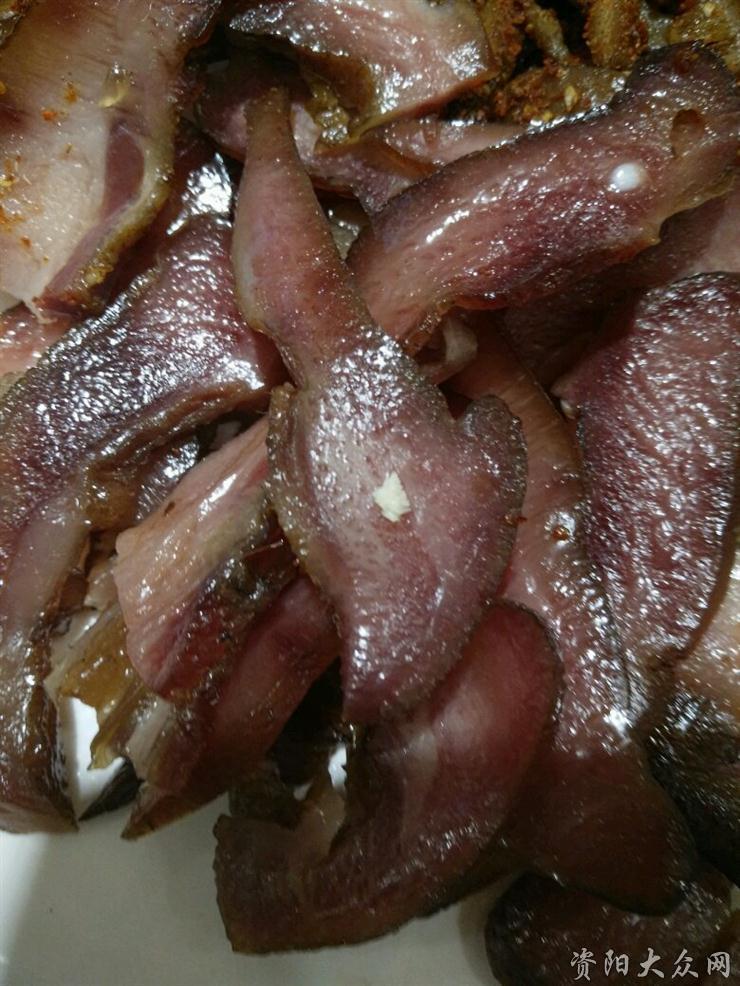 网友在火锅店吃出蓝环章鱼,网友疑似在餐厅吃出蓝环章鱼