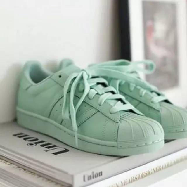 朴信惠喜欢穿什么鞋,朴信惠同款老爹鞋