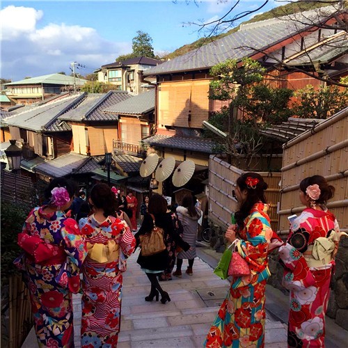 大妈暴瘦56斤变成辣妈,产后如何从大妈变回辣妈