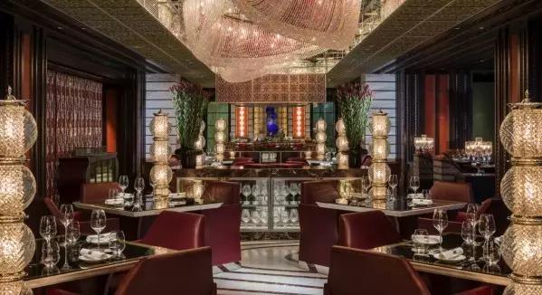 除了“野兽派”的花与“MIO”大餐，七夕这晚你还应该准备什么