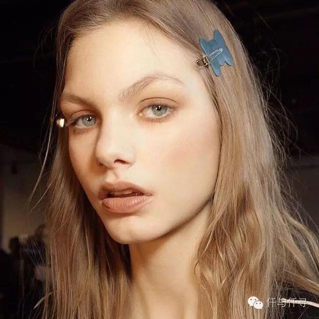 刘雯用过的口红颜色,刘雯豆沙色口红经典