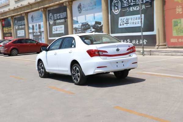 比亚迪秦ev试驾评测,比亚迪秦EV试驾体验