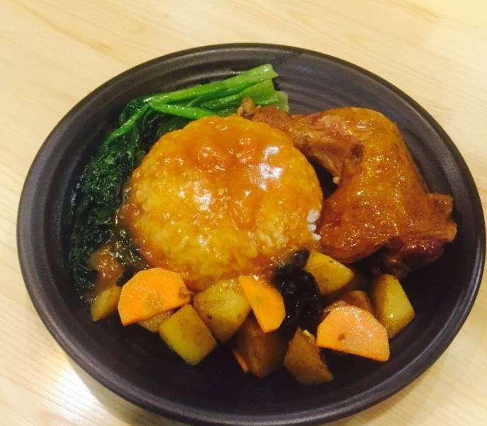 青岛人气爆棚的餐饮店,青岛火爆的店铺