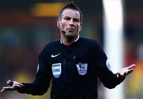 克拉滕伯格误判集锦,克拉滕伯格连出黄牌