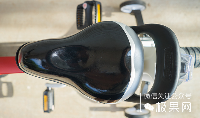 这辆美亚销量第一的童车,孩子骑上想摔跤都难