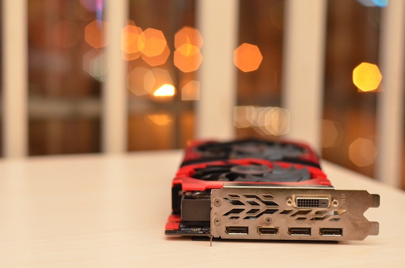 美哭，夜晚在窗前DIY猛机的一点意外收获