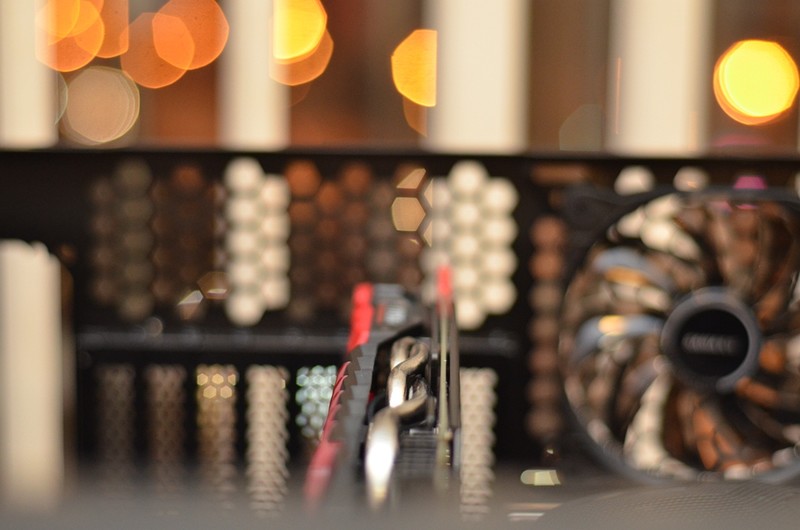 美哭，夜晚在窗前DIY猛机的一点意外收获