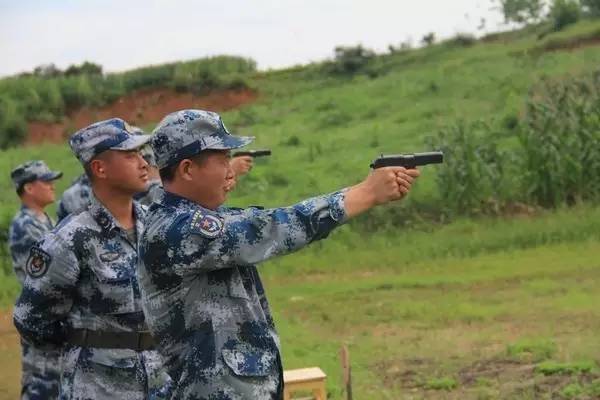 部队不打仗平时干嘛,后勤保障部队好不好留队
