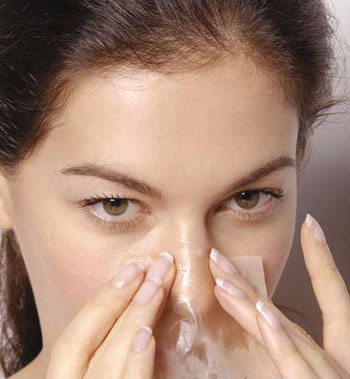 医院去黑头是坑吗,去黑头和鼻坑最有效的方法