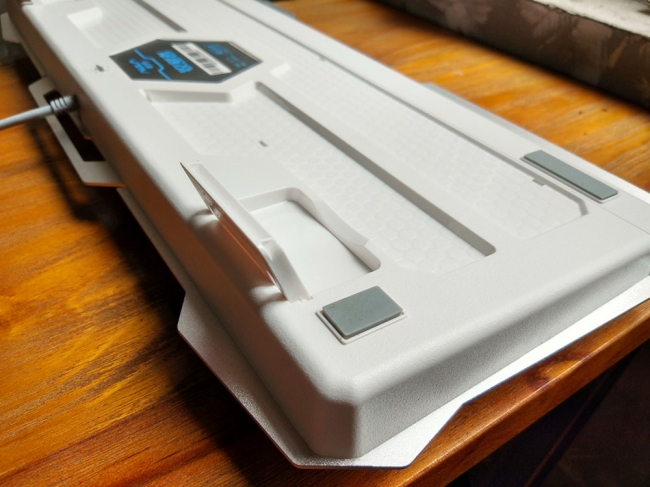 狼蛛F99收割者轴版键盘,狼蛛收割者键盘部分按键失灵