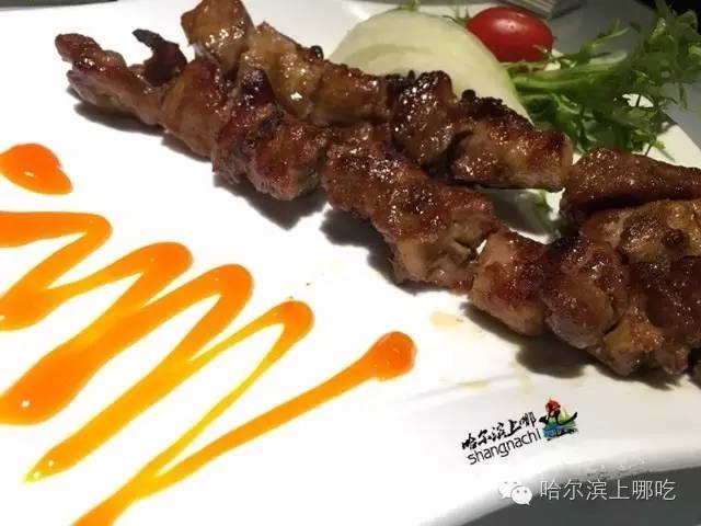 曾经独领风骚的石头马路,如今全是美食在召唤!