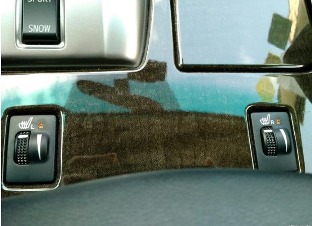 方向轻、外观漂亮浅谈锐志2.5V尚锐版用车分享