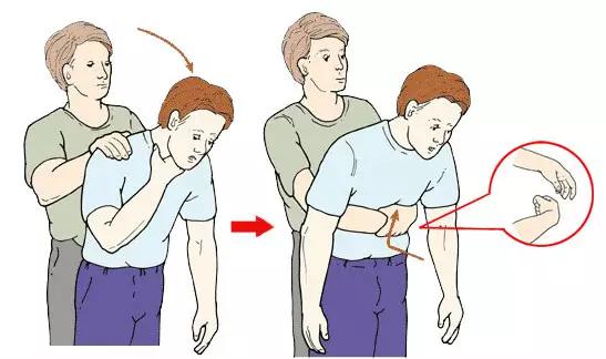 “陈”言微语话健康：宝宝吃东西卡喉咙，父母必须知道的急救方法