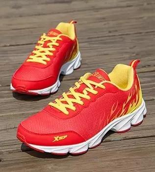 最值得入手的跑鞋清单,目前最好的十款跑鞋