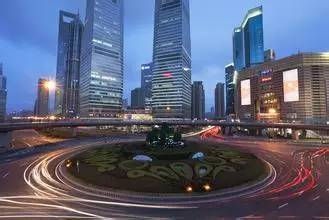 浦东一套房多少钱40平左右,浦东一套房不如浦西一张床