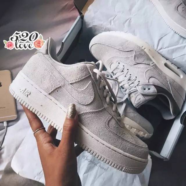 朴信惠喜欢穿什么鞋,朴信惠同款老爹鞋