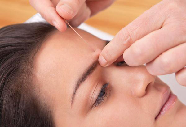 中医能治疗糖尿病引起的白内障吗,按什么穴位对白内障有缓解