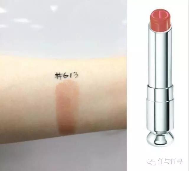 刘雯用过的口红颜色,刘雯豆沙色口红经典