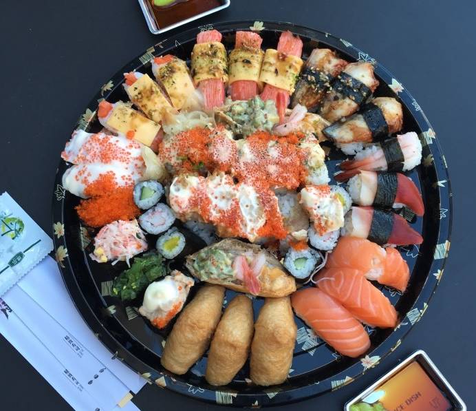 青岛人气爆棚的餐饮店,青岛火爆的店铺