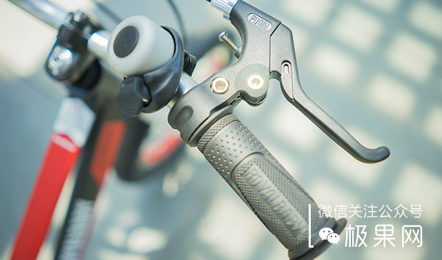 这辆美亚销量第一的童车,孩子骑上想摔跤都难