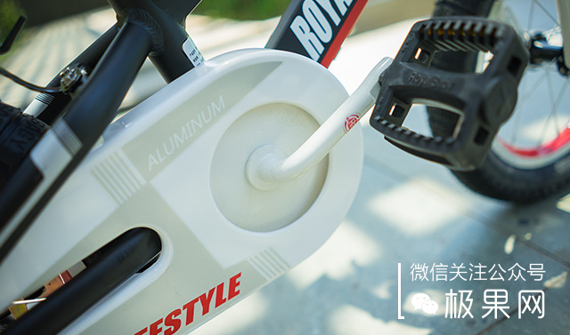 这辆美亚销量第一的童车,孩子骑上想摔跤都难