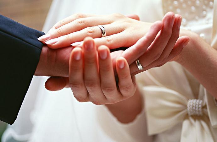 结婚几年没有孩子离婚彩礼退吗,结婚几年了始终没有自己的家