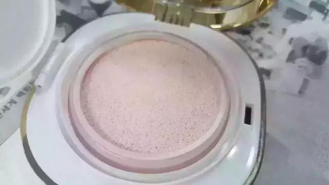 欧蕙5月限量款气垫,ohui欧蕙精致妆容气垫米粉色