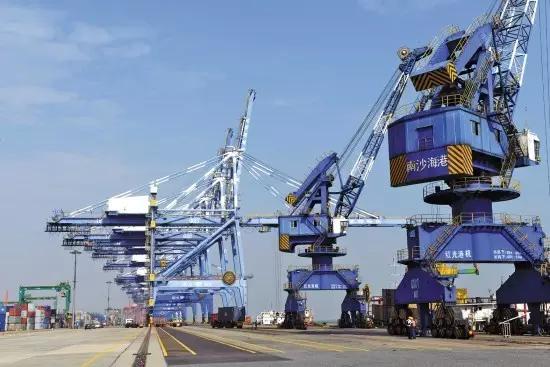 不玩虚的！这些数据告诉你，广州的航运有多威水！