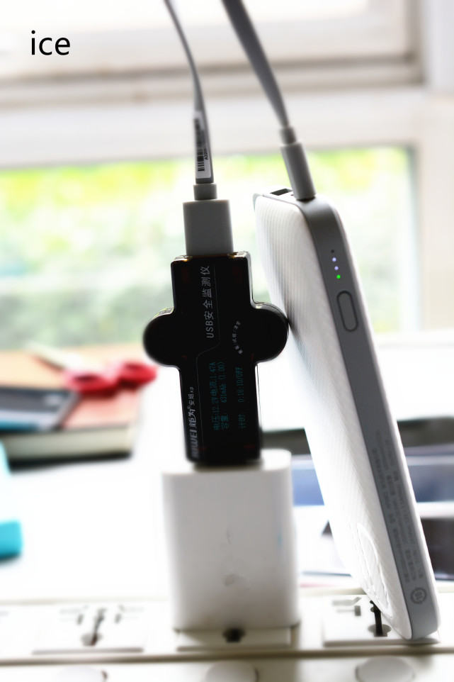 荣耀10000快充充电宝,荣耀充电宝12000毫安66w快充