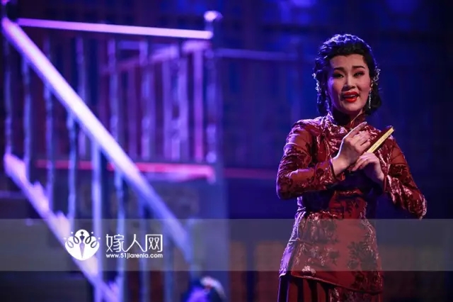 包头“凤祥楼”的女人们放点图给大家解解馋