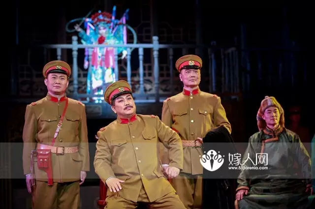 包头“凤祥楼”的女人们放点图给大家解解馋