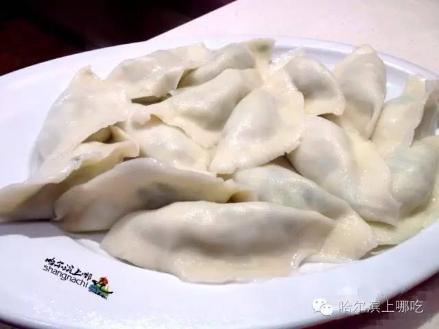 曾经独领风骚的石头马路,如今全是美食在召唤!