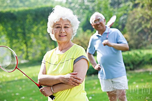 打羽毛球能减肥吗?打羽毛球的好处有哪些