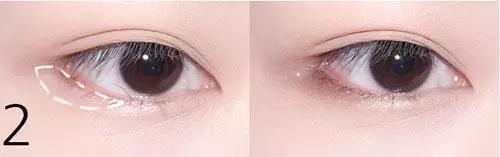 棕色眼线怎么画好看单眼皮,棕色眼睛适合什么颜色眼线