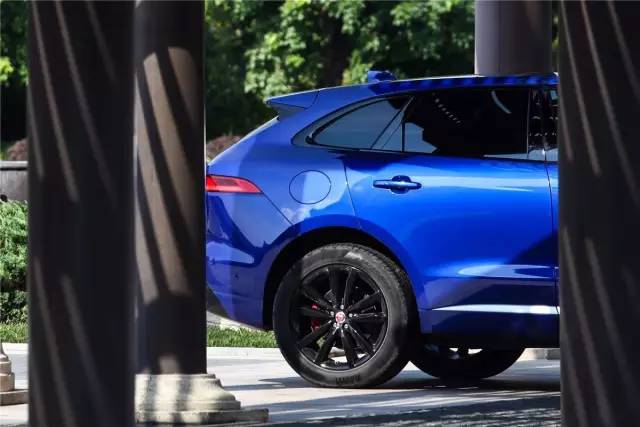 新款捷豹f-pace顶配试驾,捷豹f-pace试驾第一视角