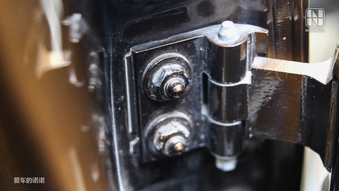 车子水箱漏水怎么修,车子漏水咋办啊